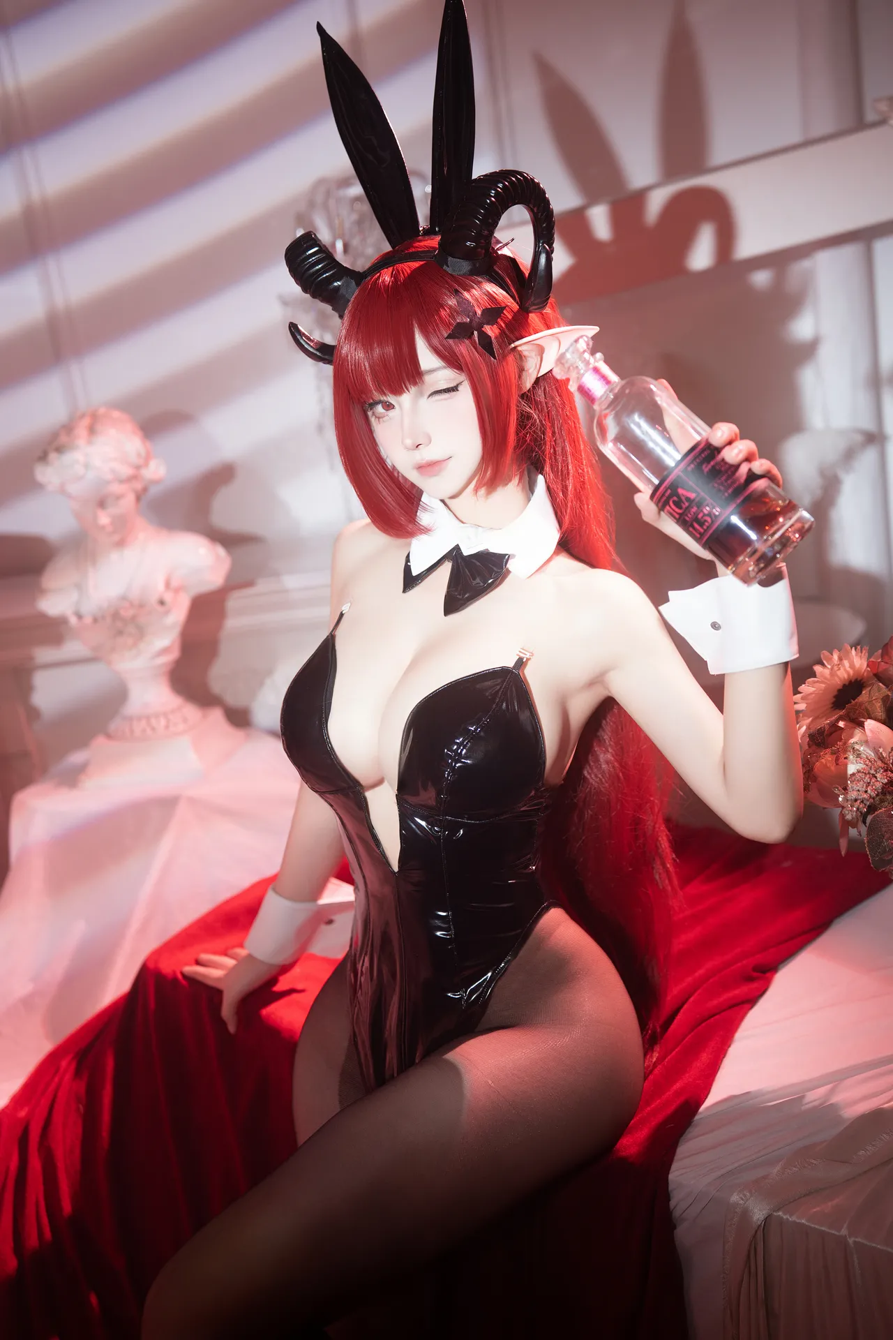 Seya-狮砸 - 兴登堡兔女郎-erohere3.webp